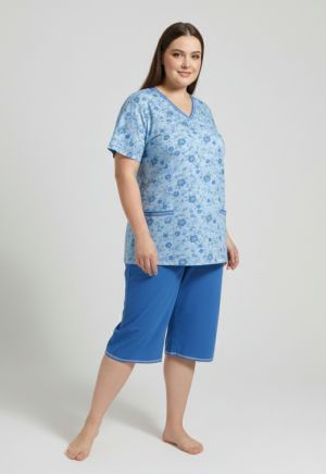 Дамска пижама къс ръкав Цветя сини и 7/8 панталон, размери L - 4XL